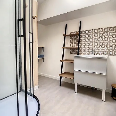 Aux Gouts Du Jour En Coeur De Ville. Apartment *